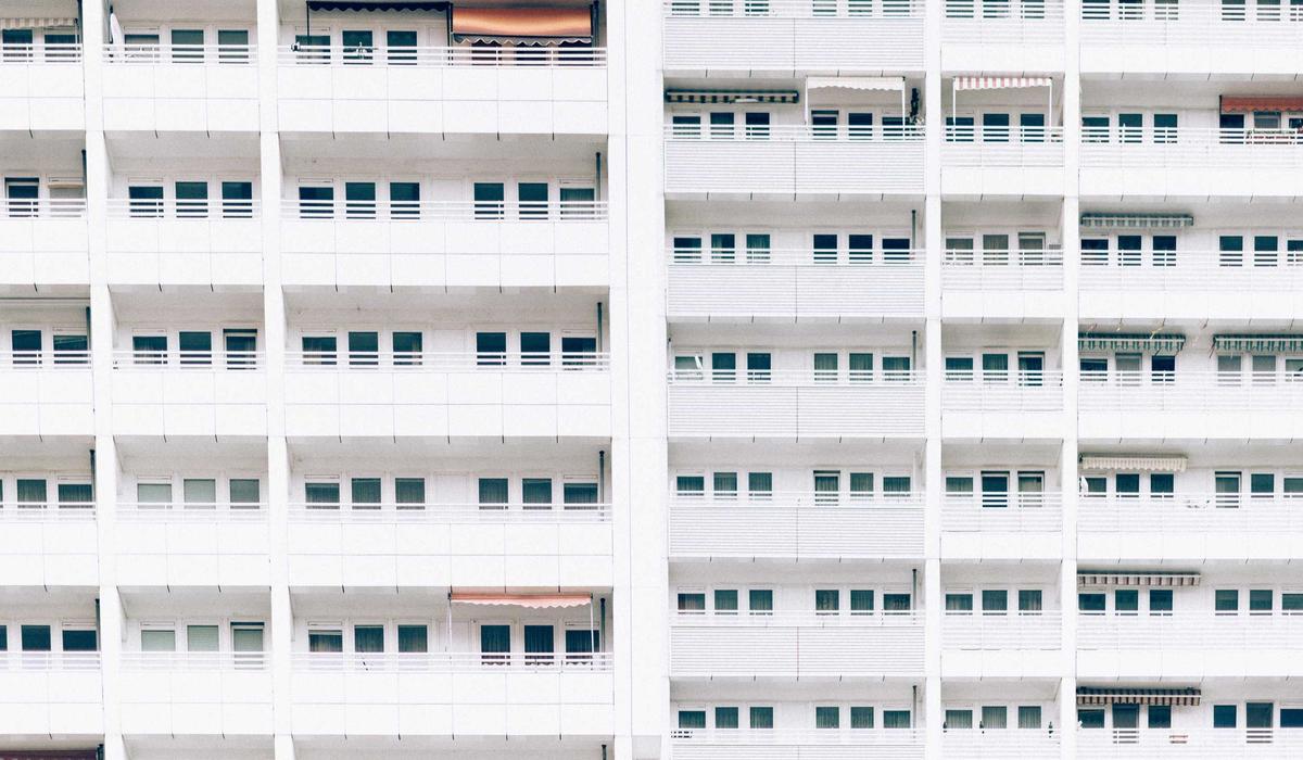 Inside comparing service options: notes, examples and checks